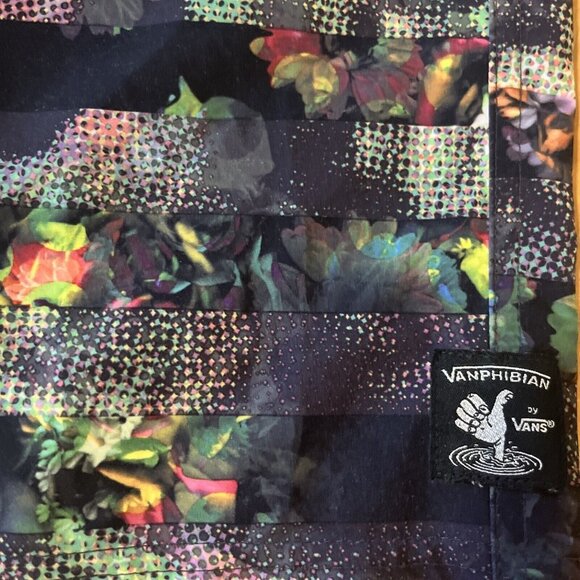 VANS Vanphibian Shorts Beflor Black Multi Floral Stripe Mens 30 Stretch WetDry - Picture 2 of 8